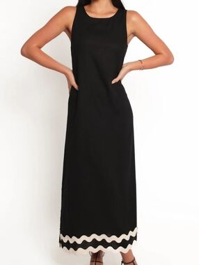 knee length dresses for ladies Cybil Pleated Tiered Midi Dress - Champagne Gold main image 0